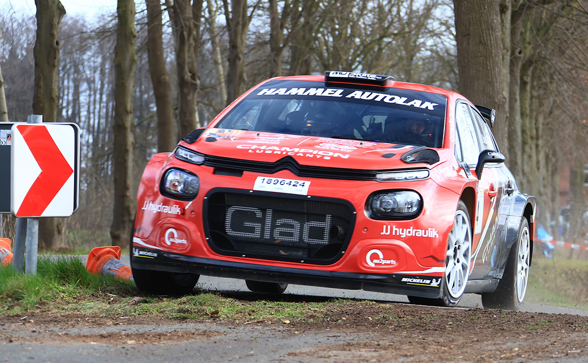 Glad Sport kæmpede sig gennem udfordrende rally i Frankrig