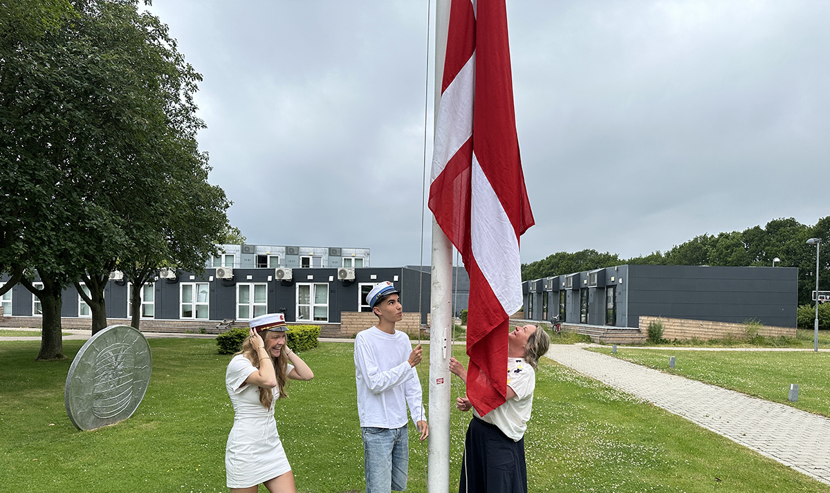 De første studenter er sprunget ud