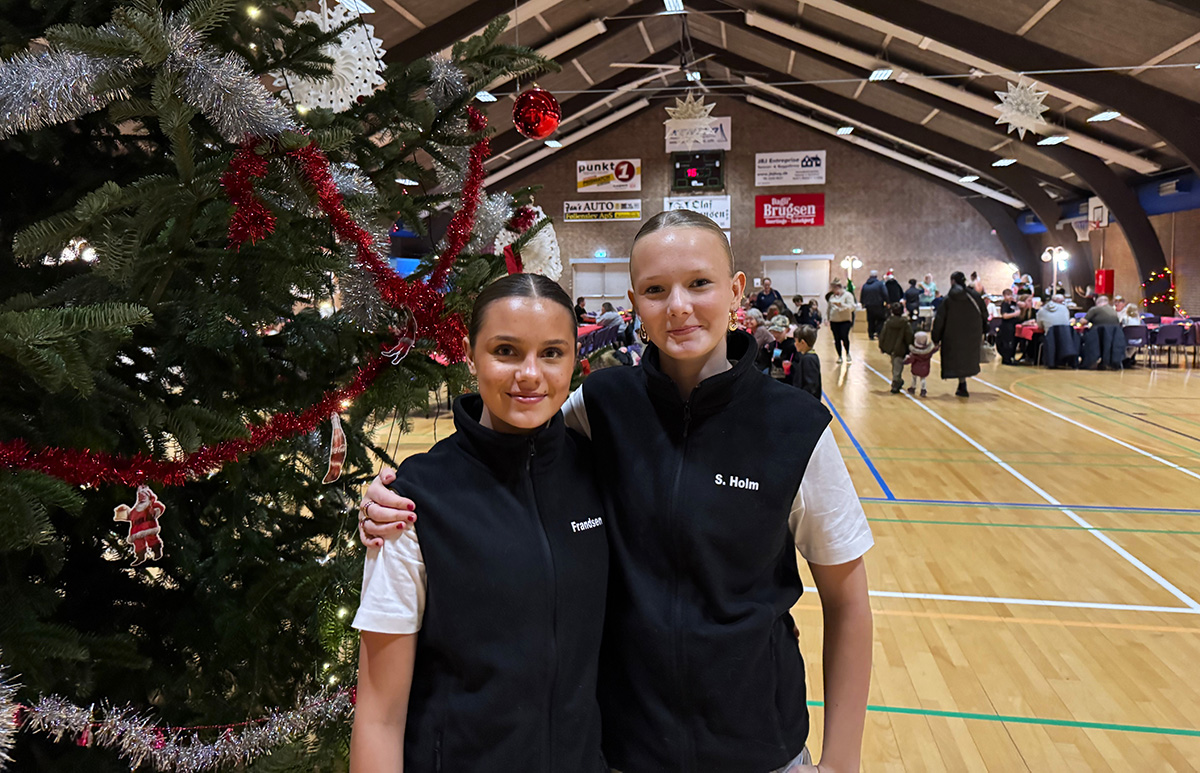 Stor lokal julefest samlede børn og voksne