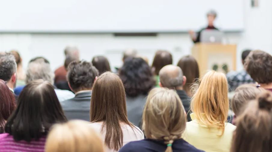 Ukrainske flygtninge i Viskinge- kommunen inviterer til informationsmøde