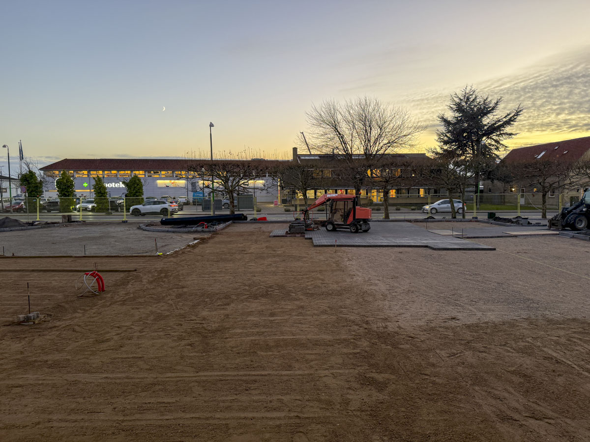 Godt nyt- nu åbner parkeringspladserne