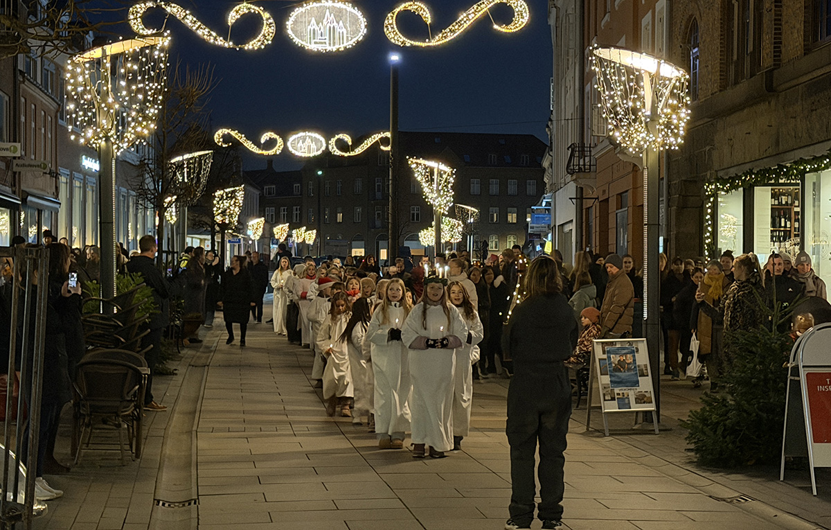 Luciaoptog i gågaden