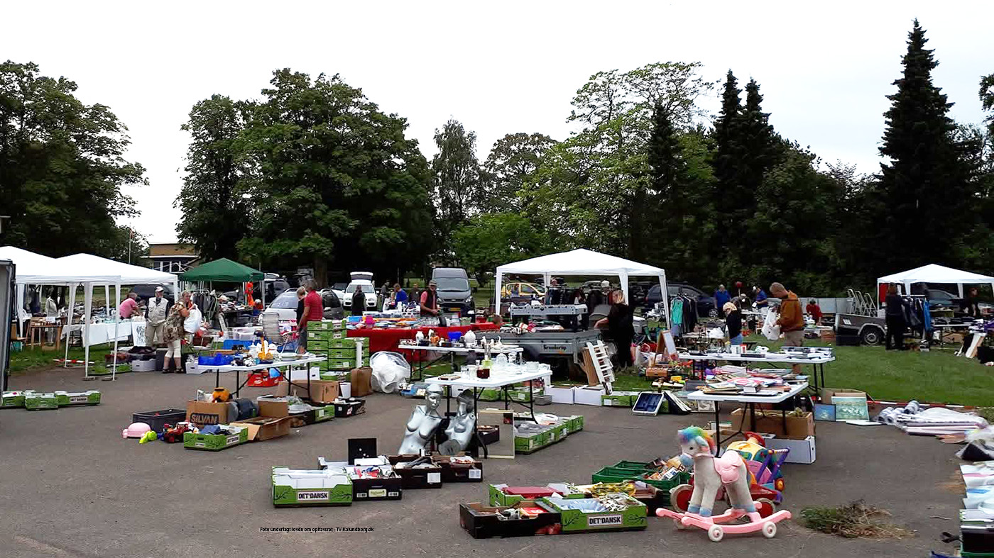 Stort loppemarked i nye omgivelser