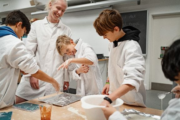 Børn i Kalundborg vælger videnskab til