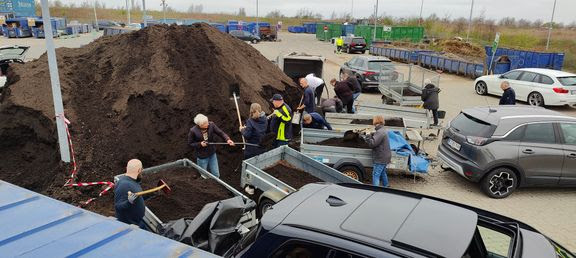 Hent gratis kompost i weekenden