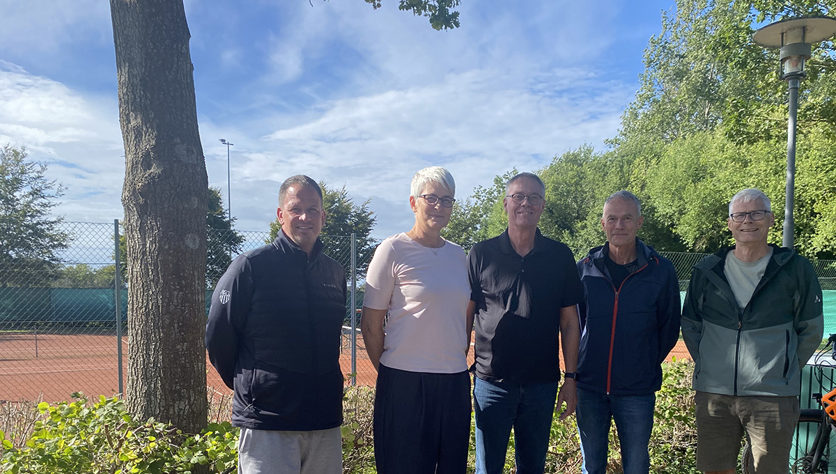    Tennisklubber vil skabe mere tennis i vinterhalvåret