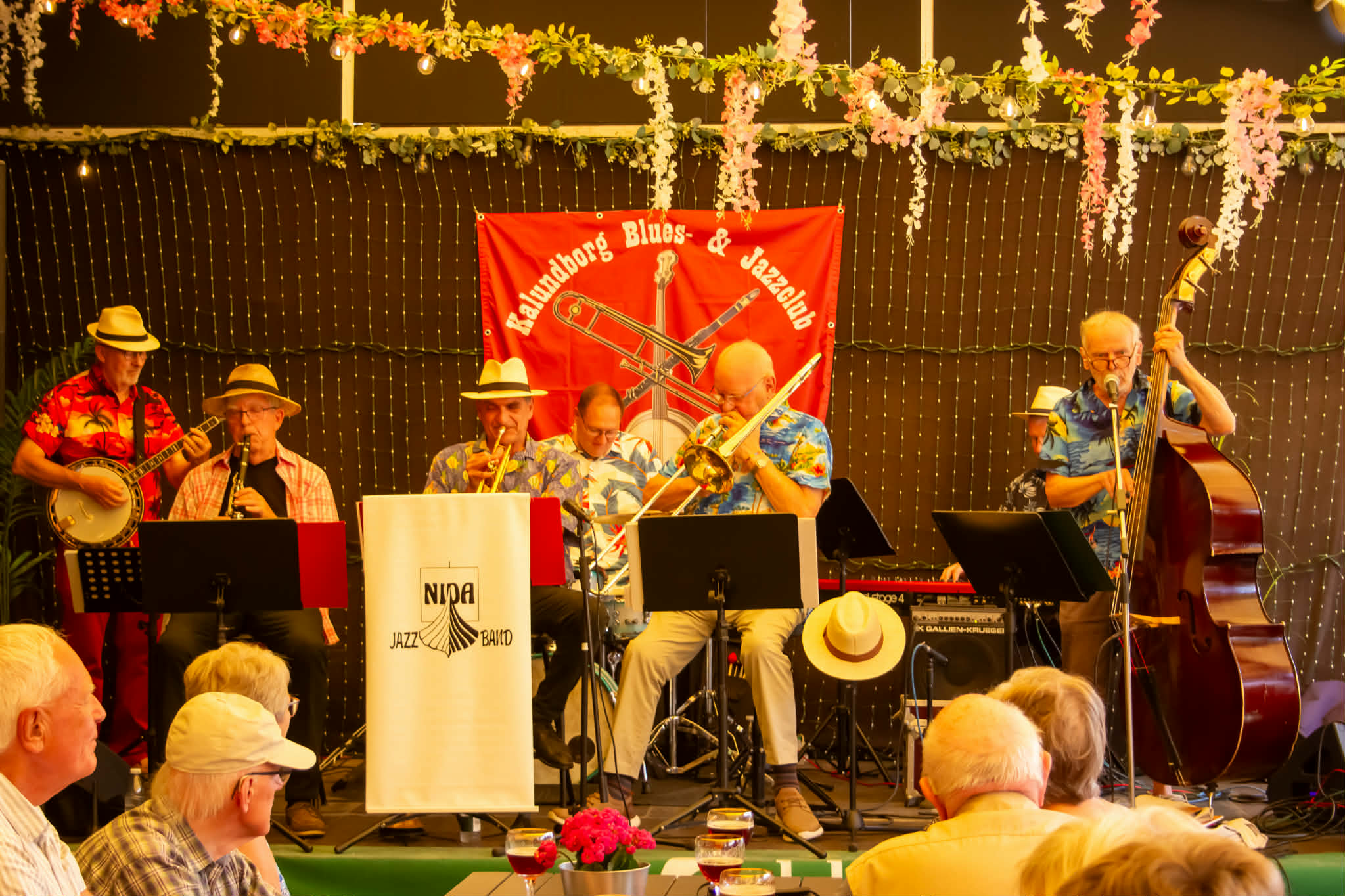 Jazzen svingede i sommervarmen