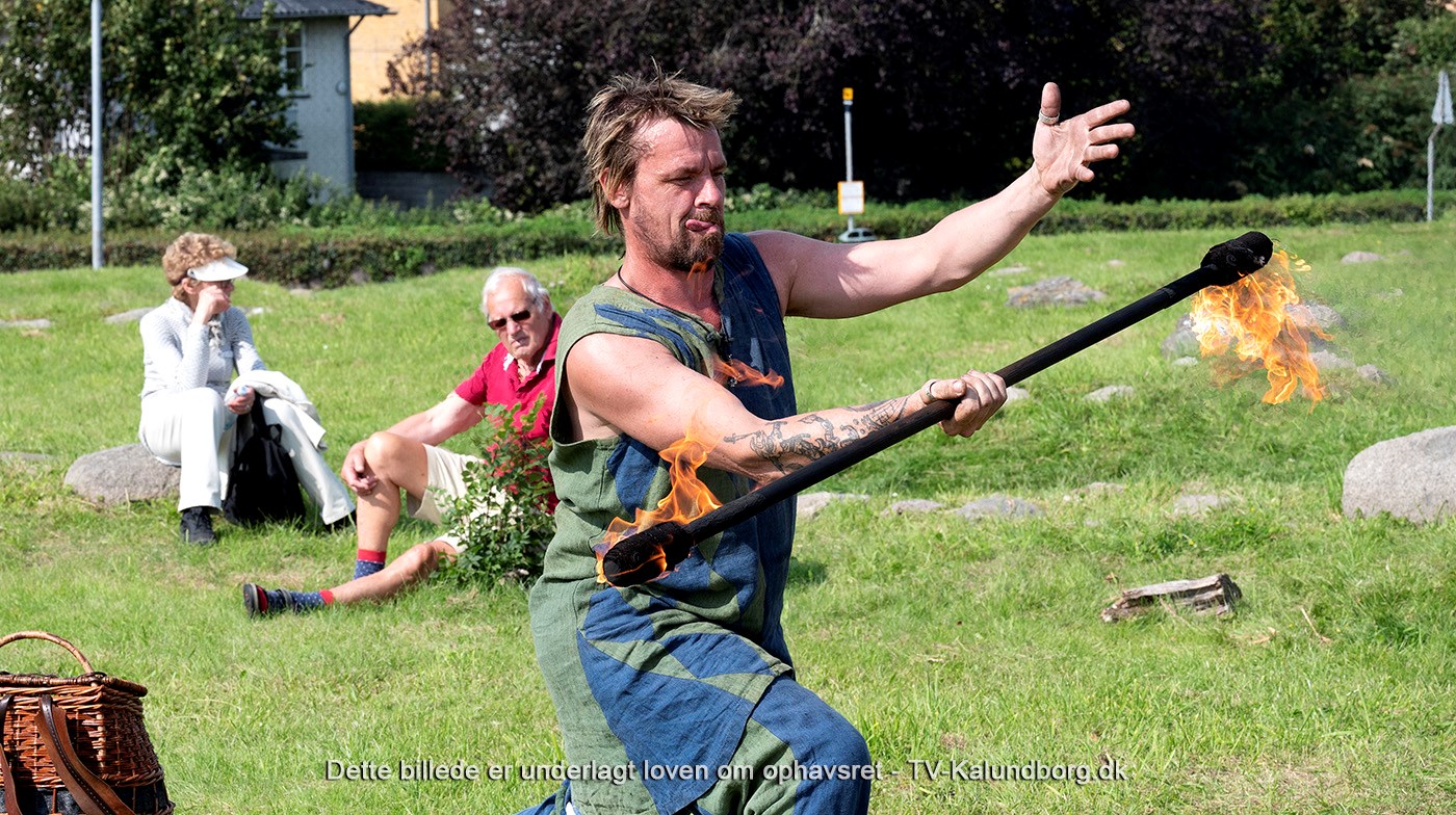 Bål, riddere og fantastisk underholdning