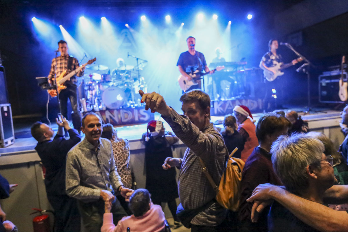 Kandis fik gang i danseskoene