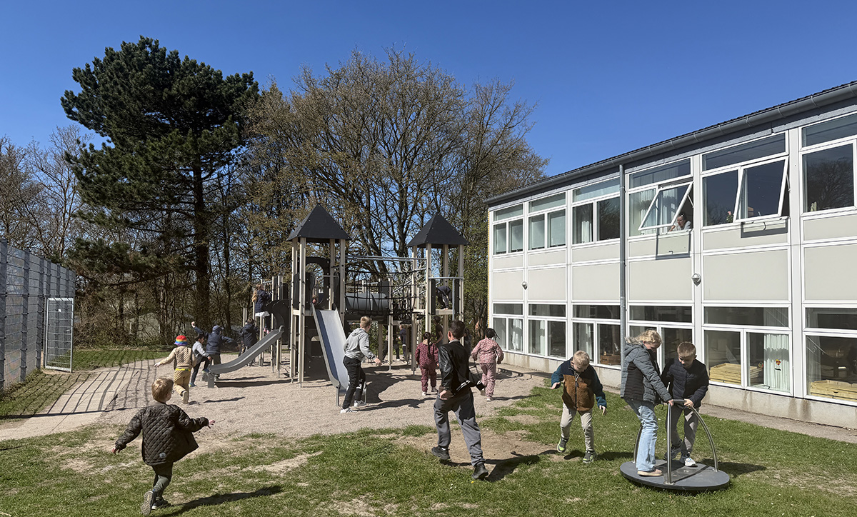 Nyt legetårn skaber glæde på Specialcenter Sigrid Undset