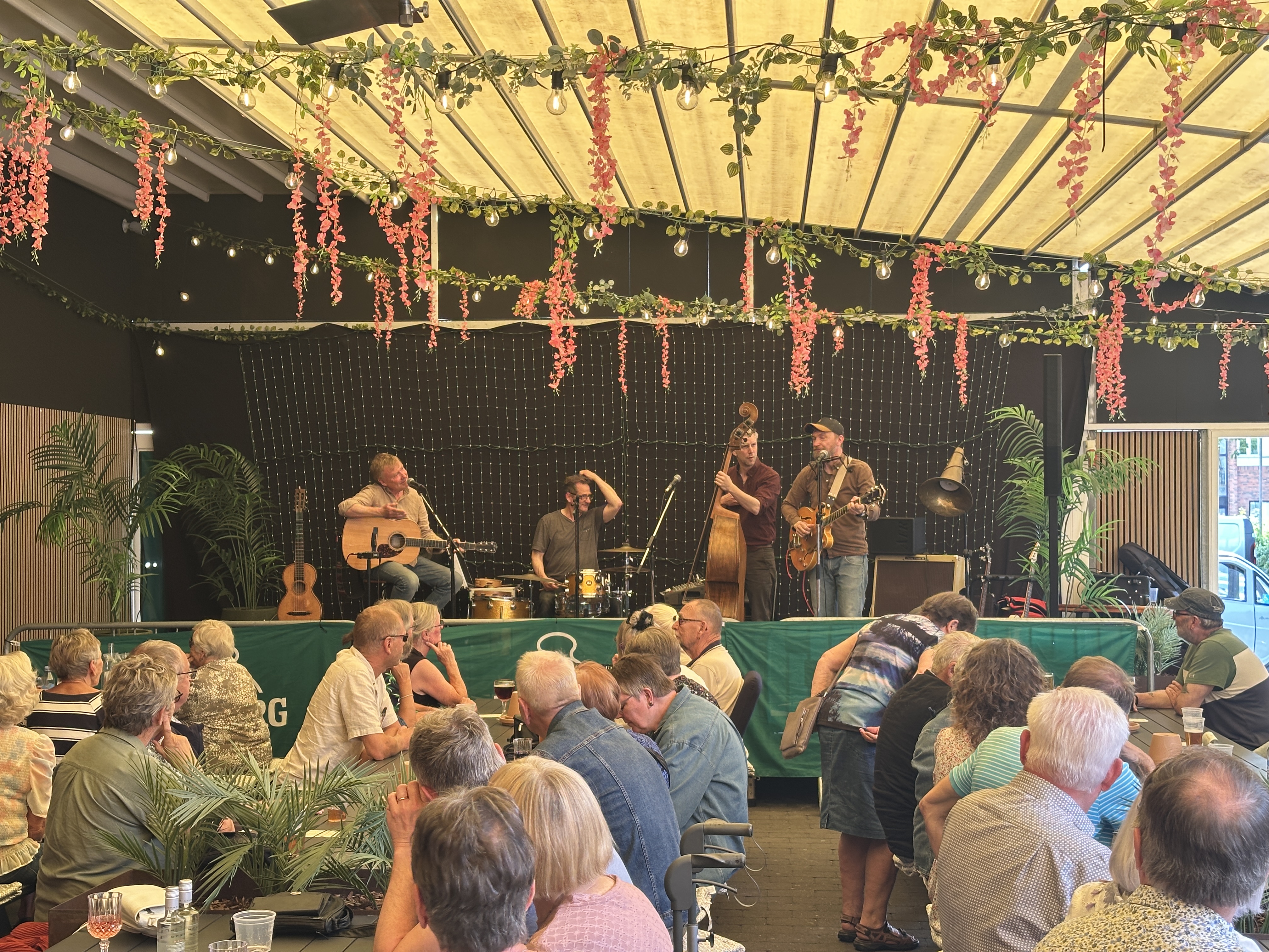 Sommerjazz i gårdhaven