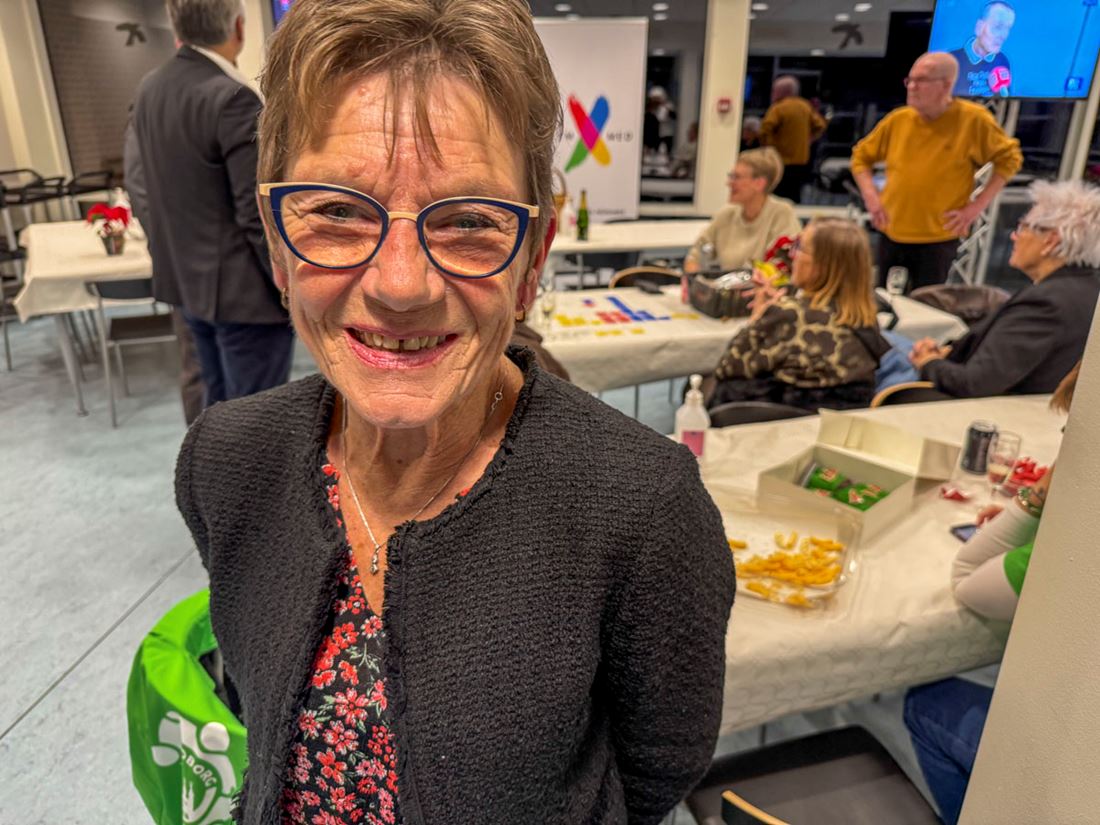 Er blevet bortvist fra sin arbejdsplads