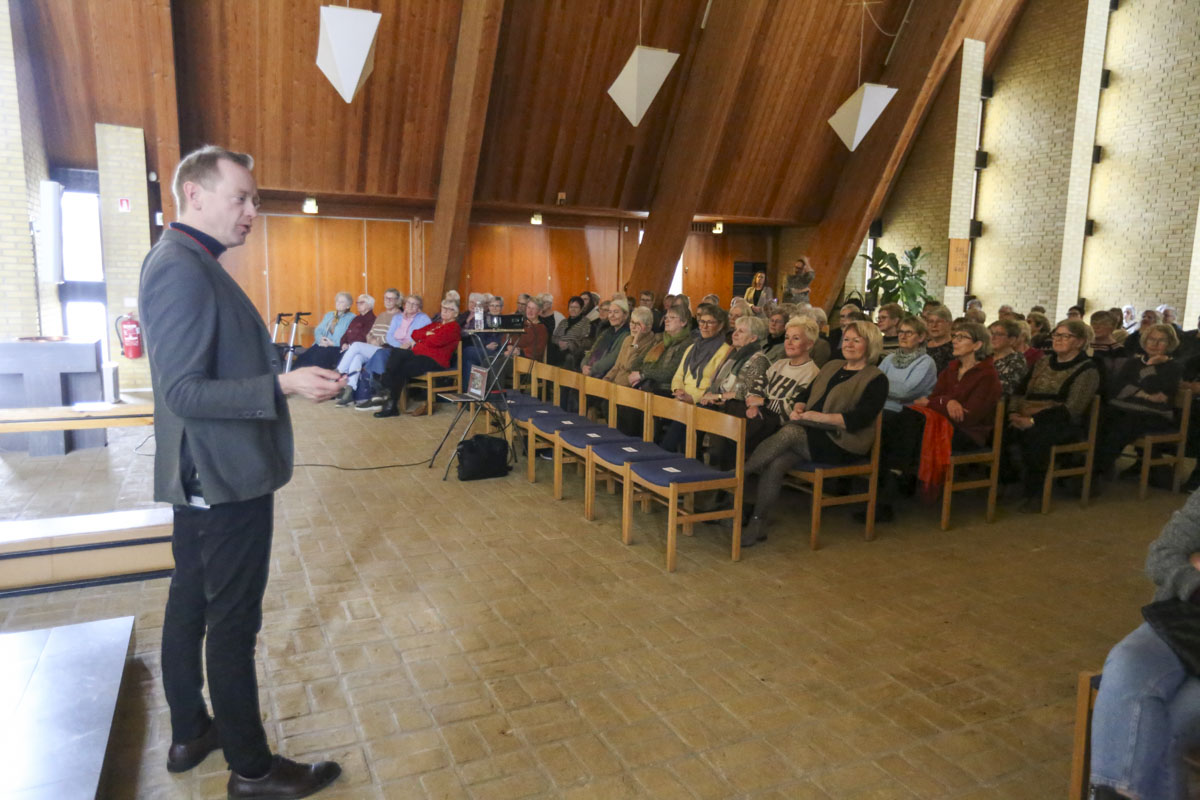 Nyvangskirken har ramt helt rigtigt - kvinderne strømmer til