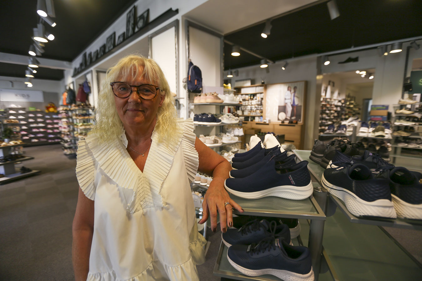 Anne har handlet med sko i 40 år
