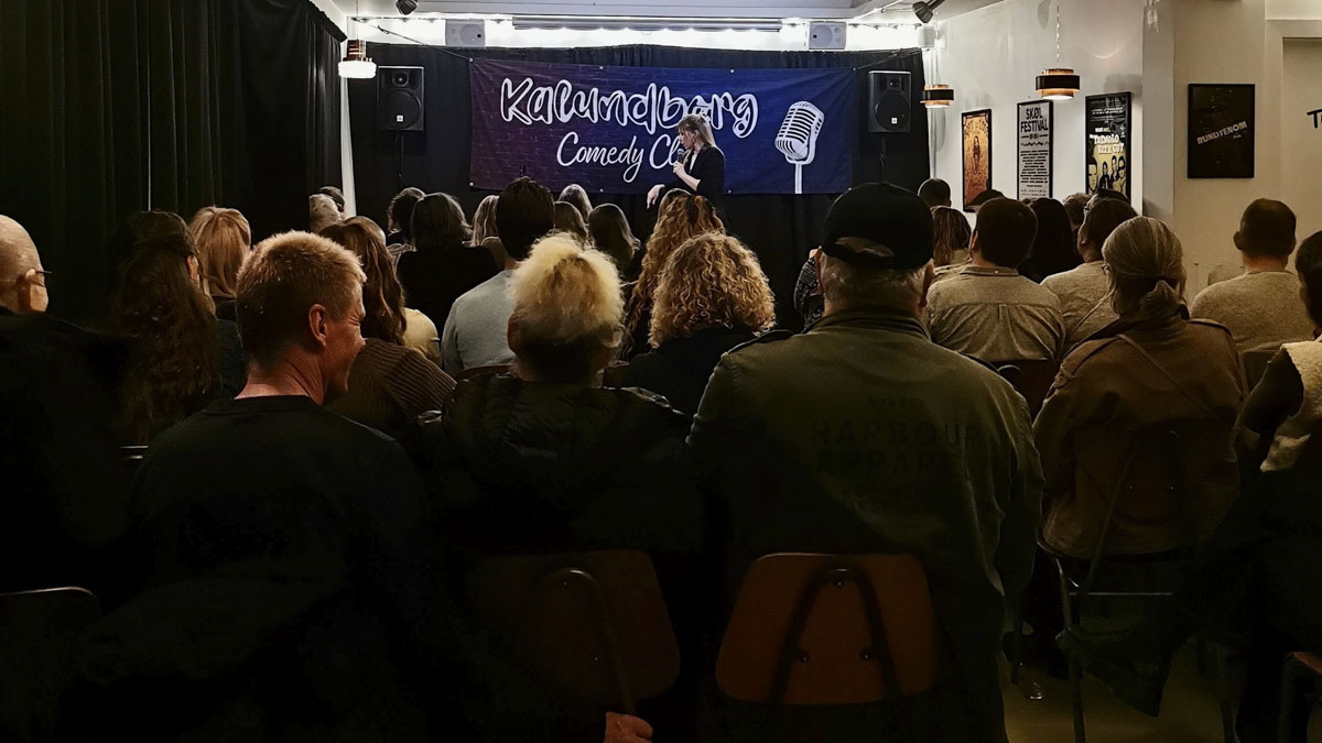 Stjernebesøg på SKØL - lokalt samarbejde skaffer Mick Øgendahl til Kalundborg