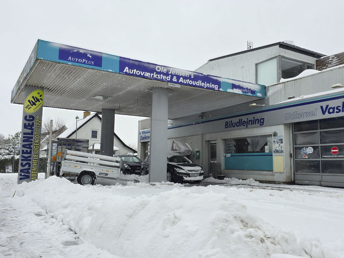 Ole Jensens Autoværksted og Autoudlejning fortsætter, som det plejer