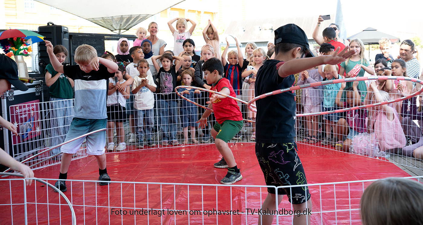 Mangfoldighedspris uddelt til caféejer ved familiedag