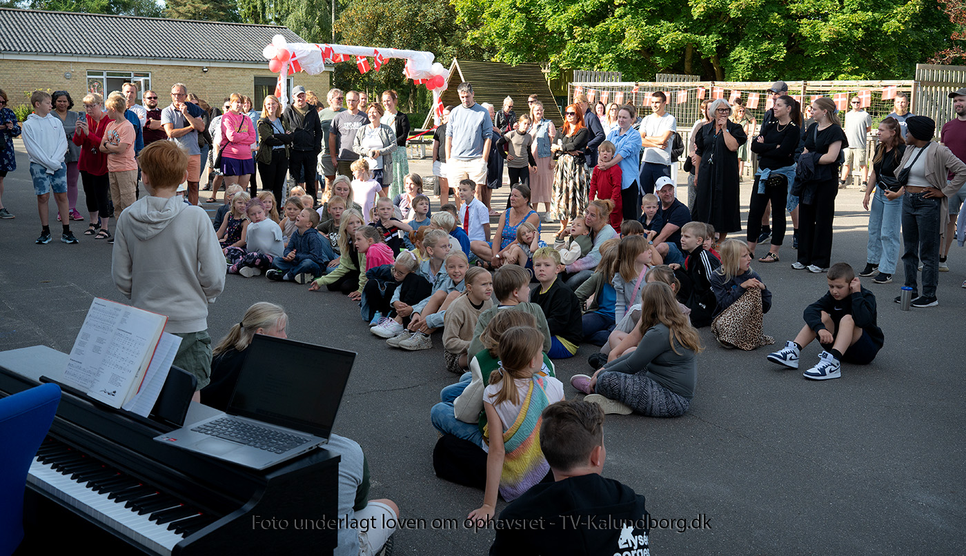 To skoler lagt sammen til en