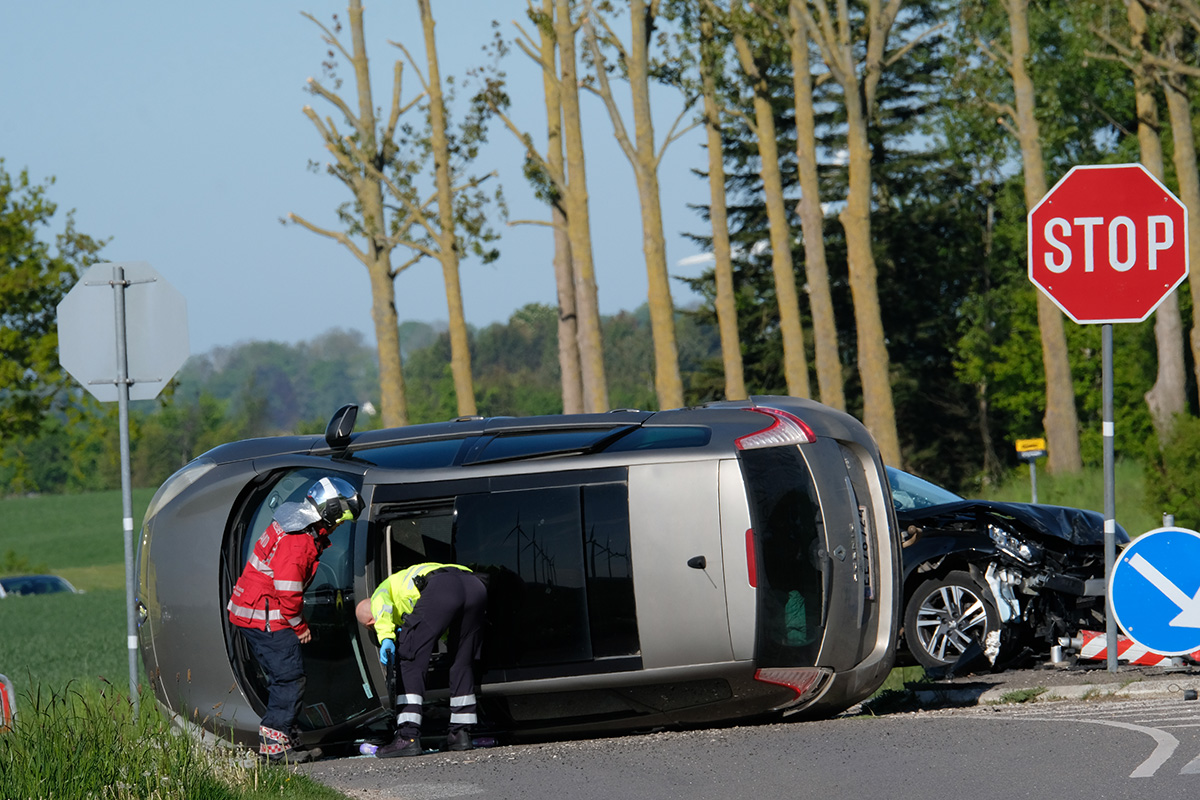 To biler er kørt ind i hinanden 