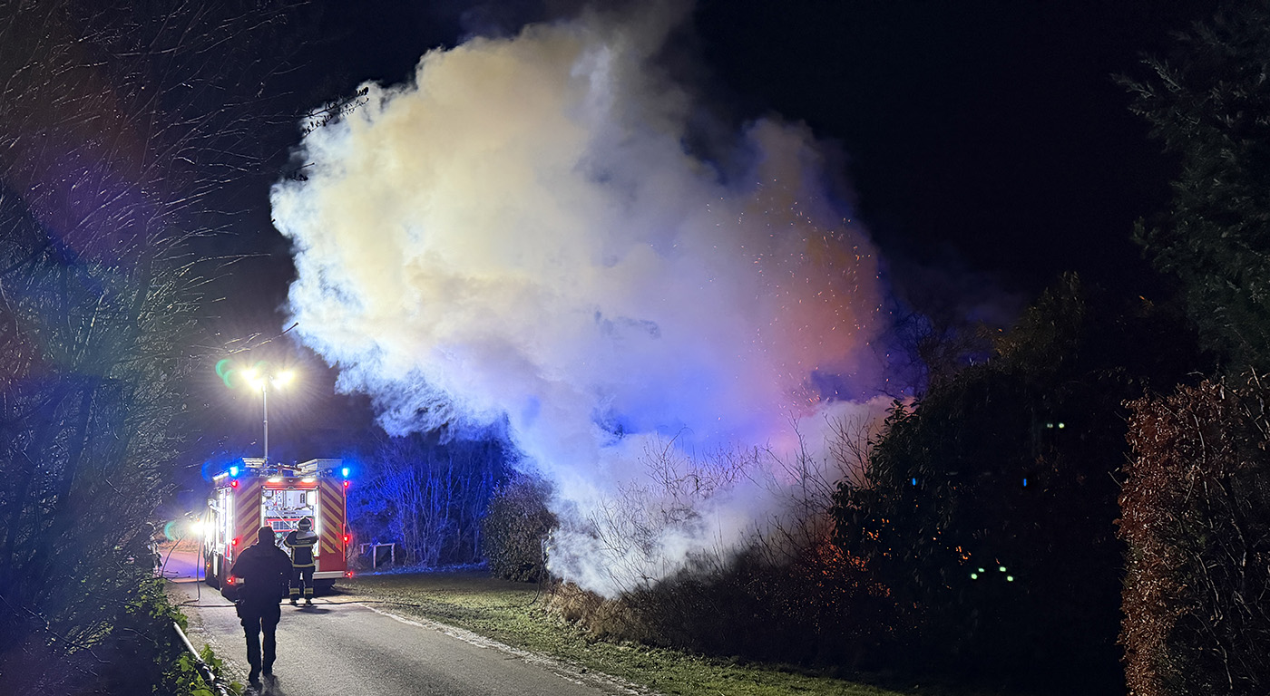 Brændeskur fuldstændig nedbrændt