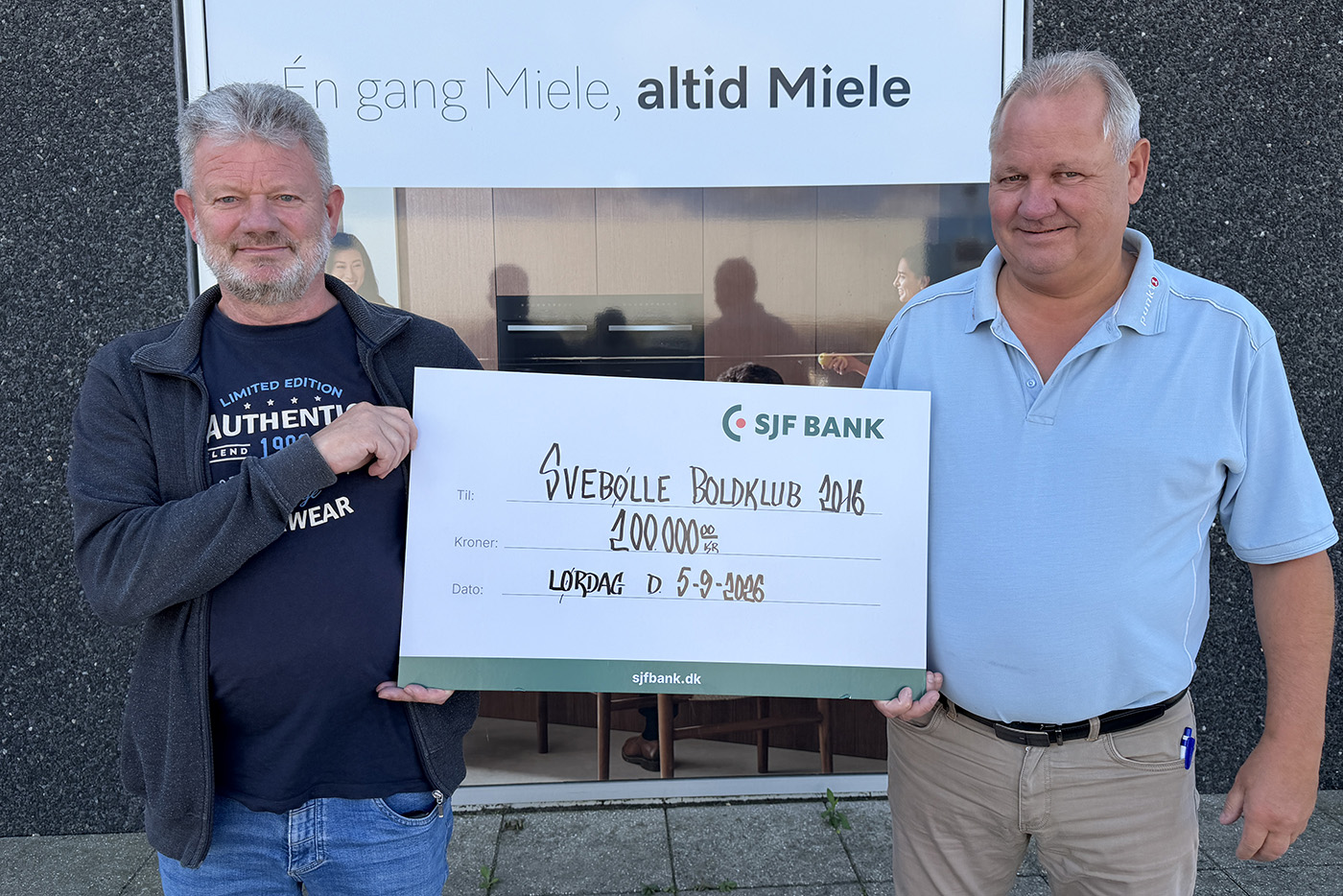 200.000 kr. som bidrag til lysanlæg