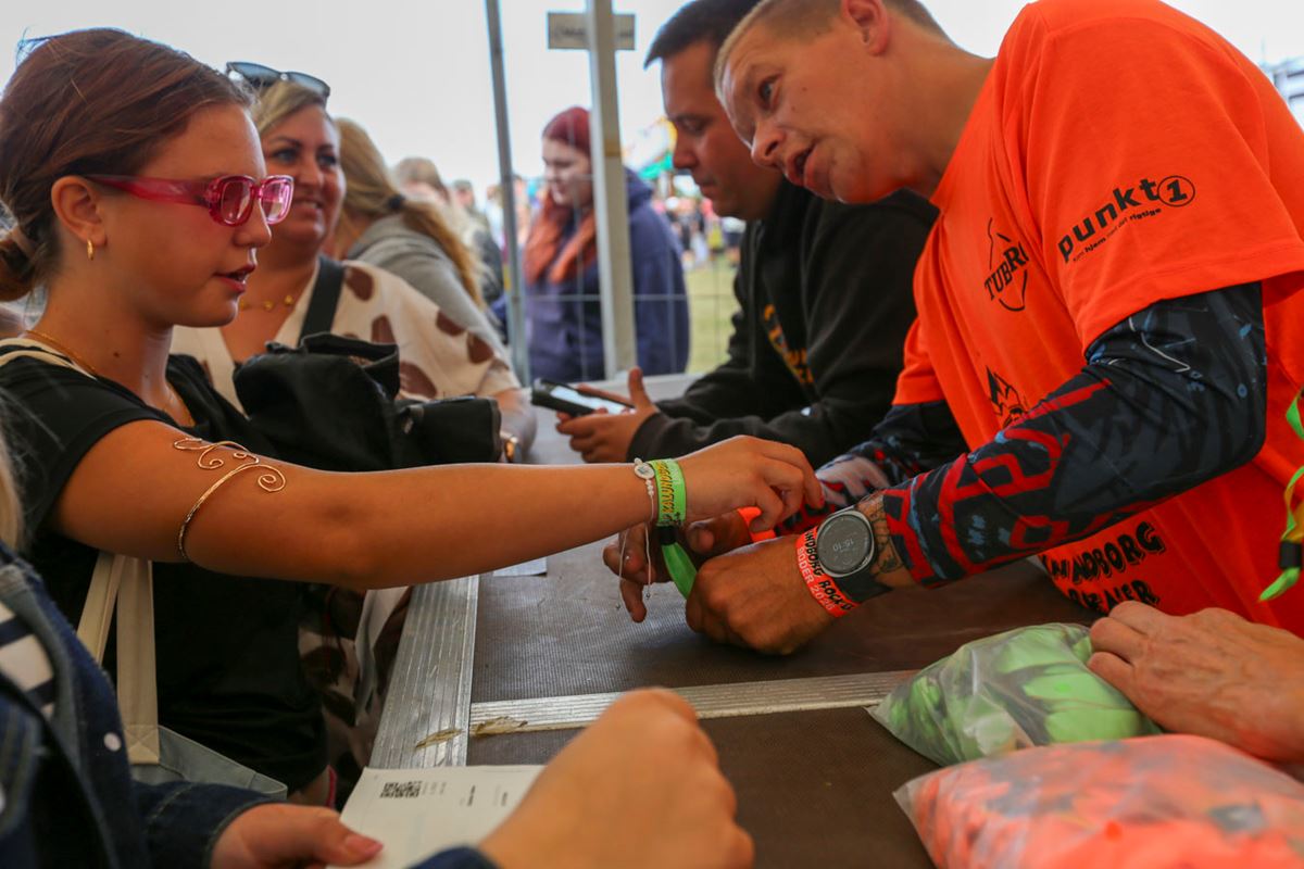 Flere hundrede stod i kø til Kalundborg Rock'er