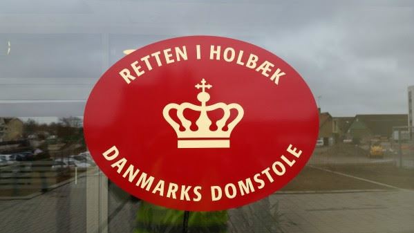 Mandlig leder af supermarked dømt