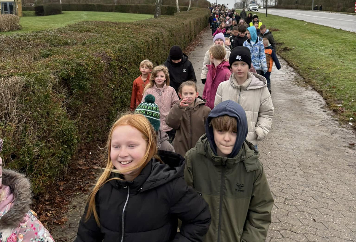 Elever fra Høng Skole gik kilometer for børn i Uganda