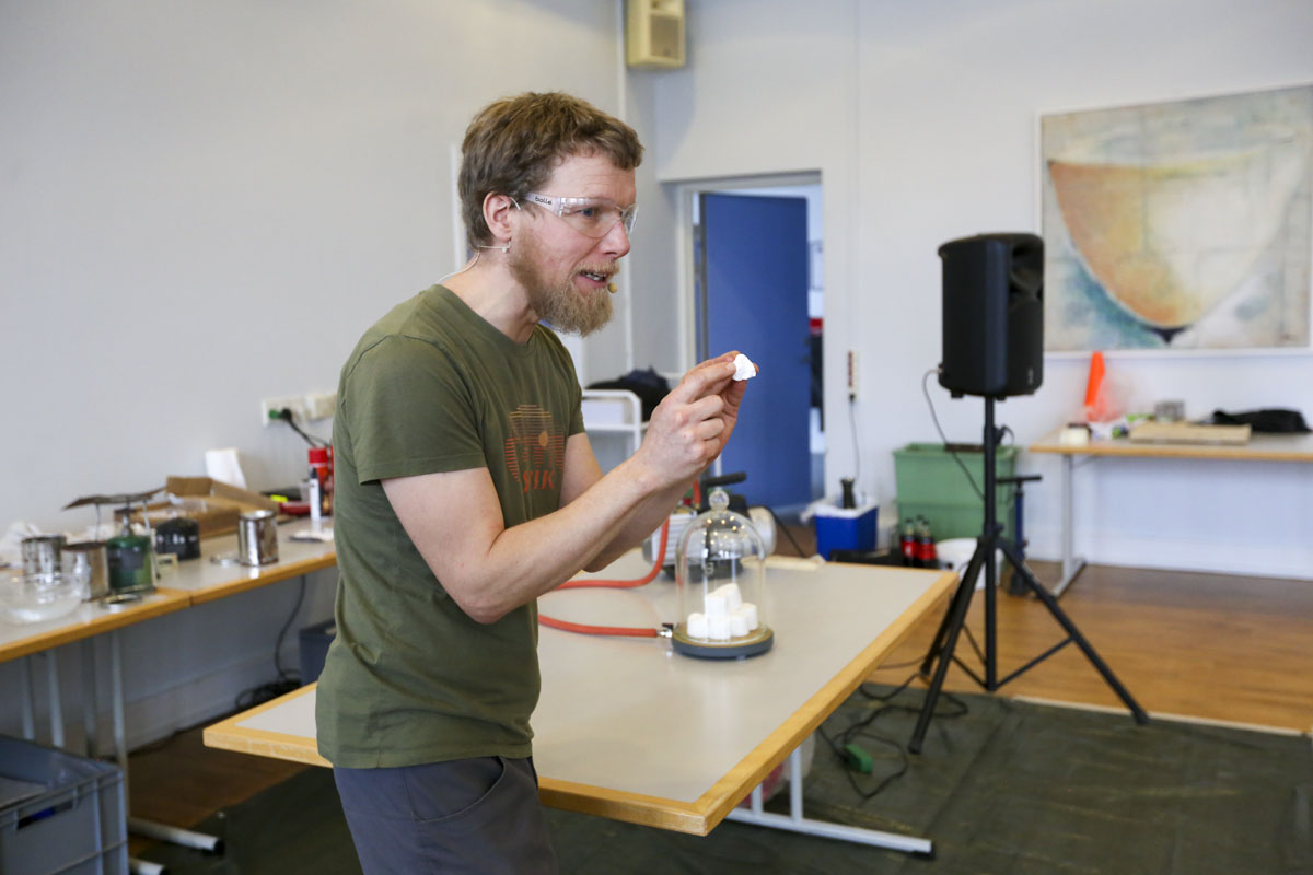 Skumfiduser blev kæmpestore - og bittesmå