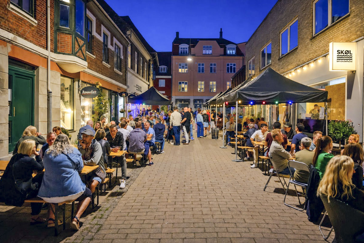 SKØL fejrer fødselsdag med gadefest