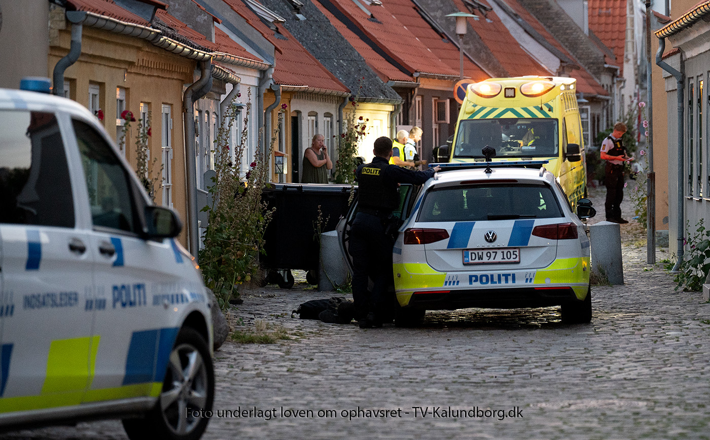 Stor politiaktion - Person fløjet til Rigshospitalet