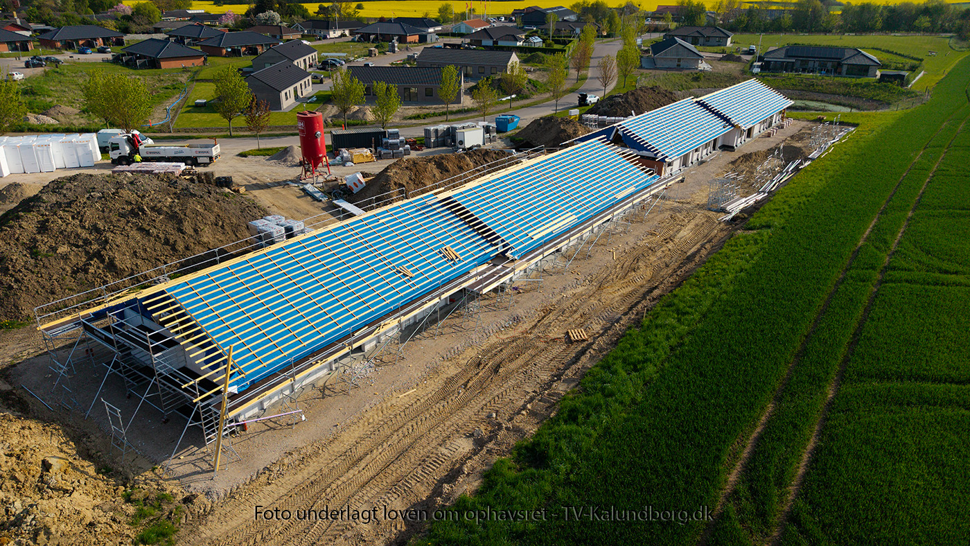 Nyt rækkehusbyggeri har valgt fjernvarme frem for varmepumpe