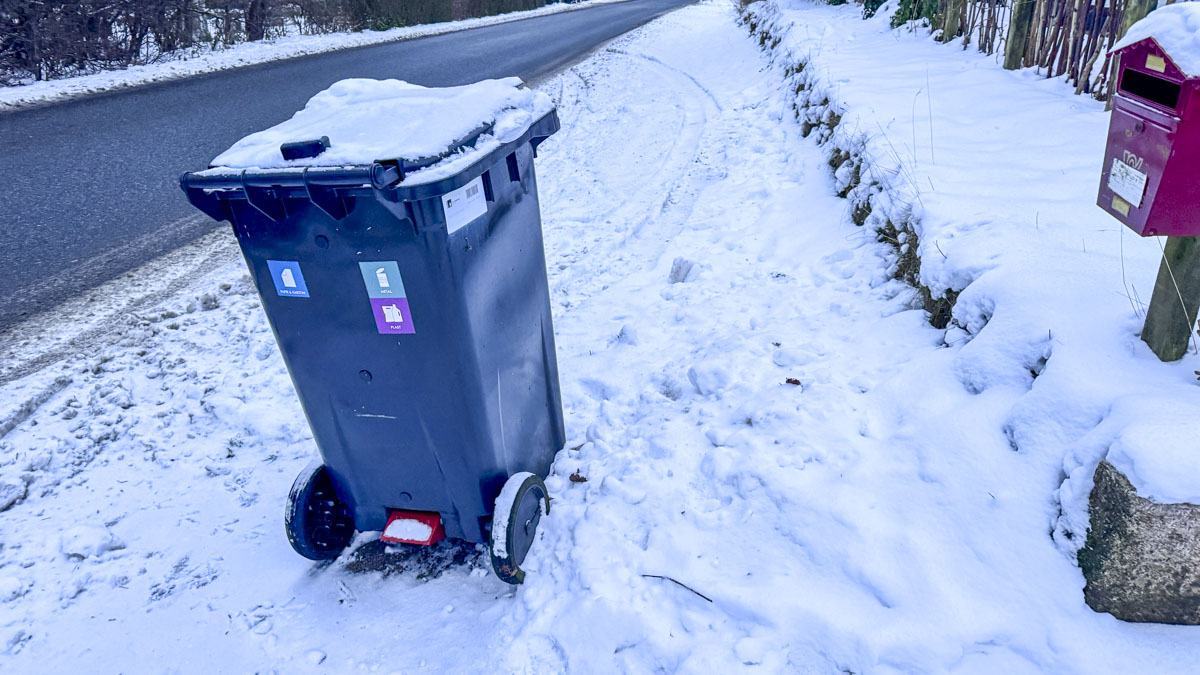 Skraldemændene har problemer i vintervejret