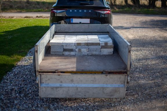 Pas på med at overlæsse traileren