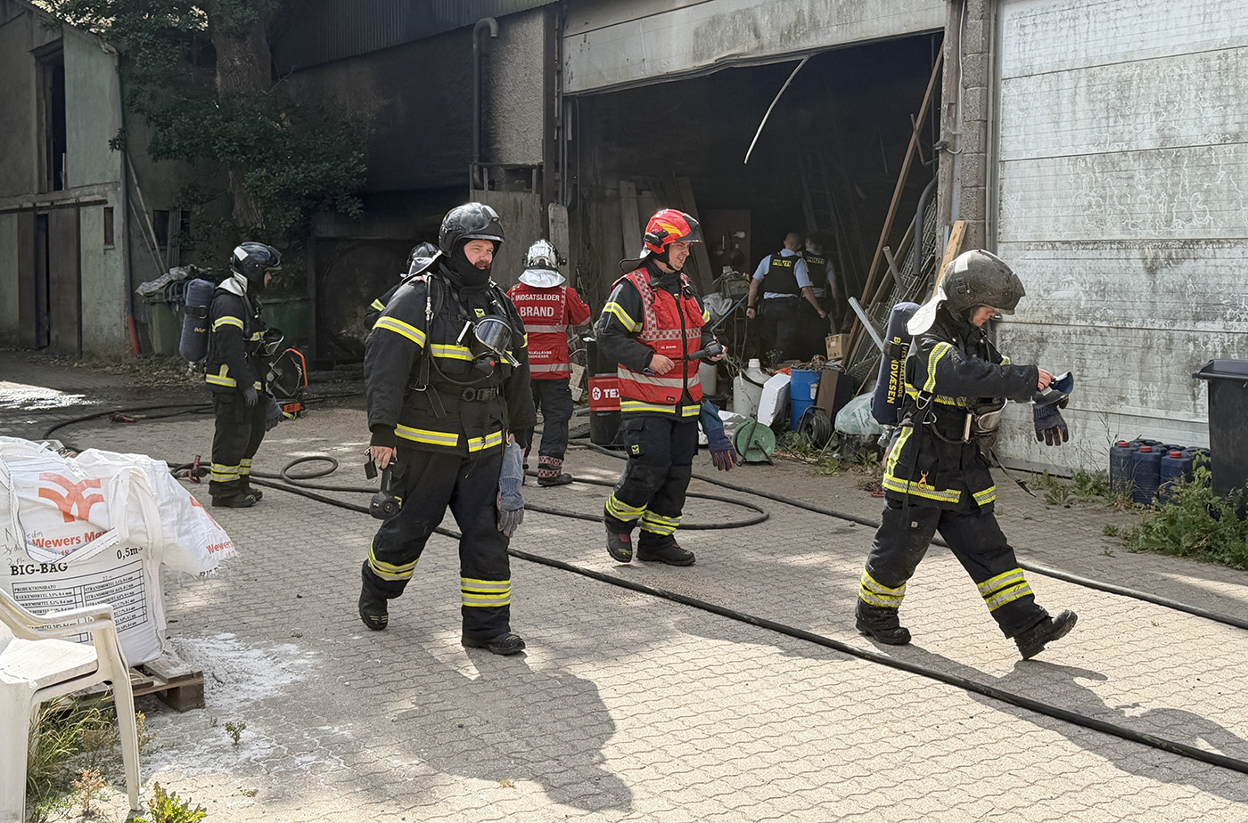 Bygningsbrand i fritliggende lade