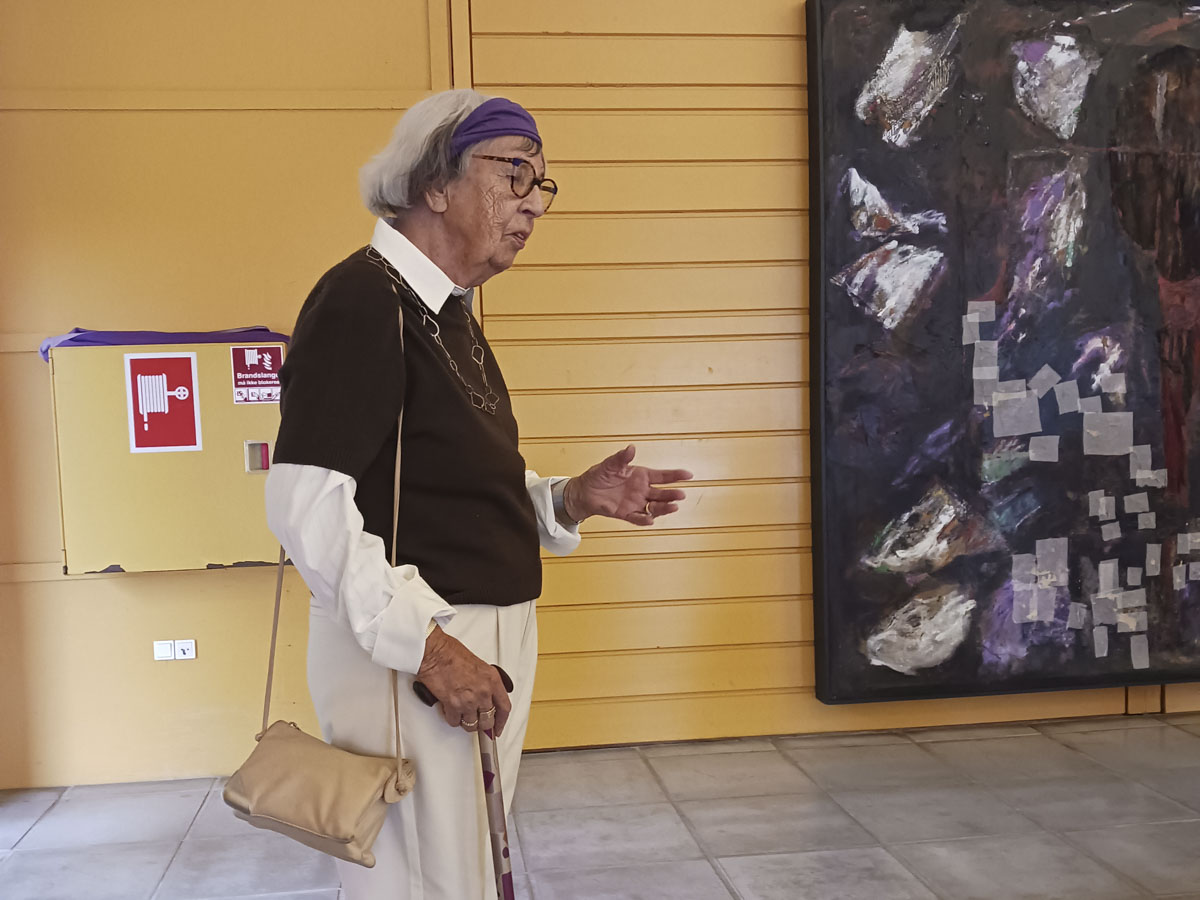 Grete Balles maleri ”Stilhedens tårer” beskadiget