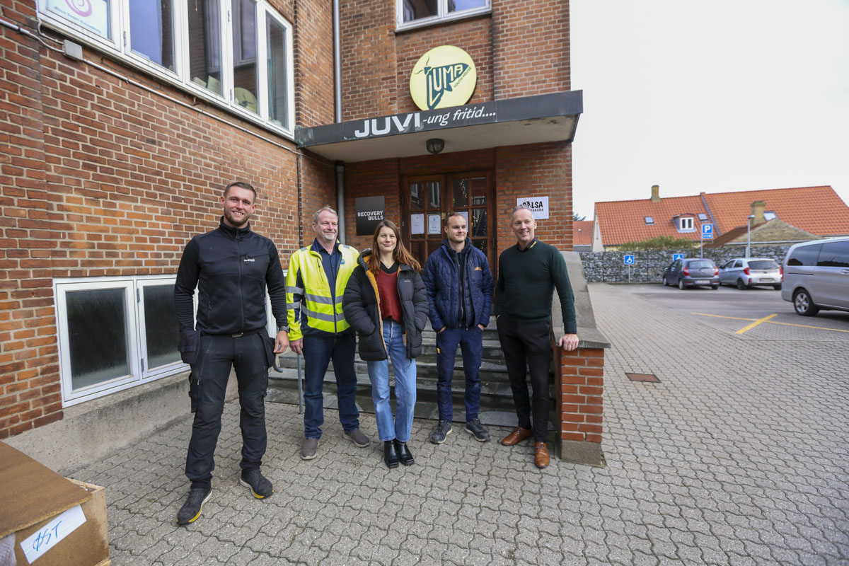  Luma-skilt lyser nu op på byens ungehus