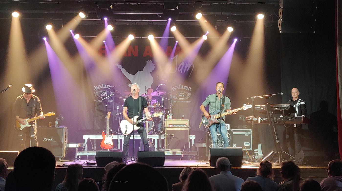 Bryan Adams’ musik kalder på fest