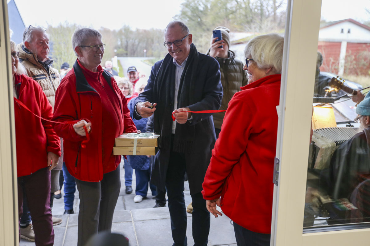 Røde Kors åbnede igen efter brand
