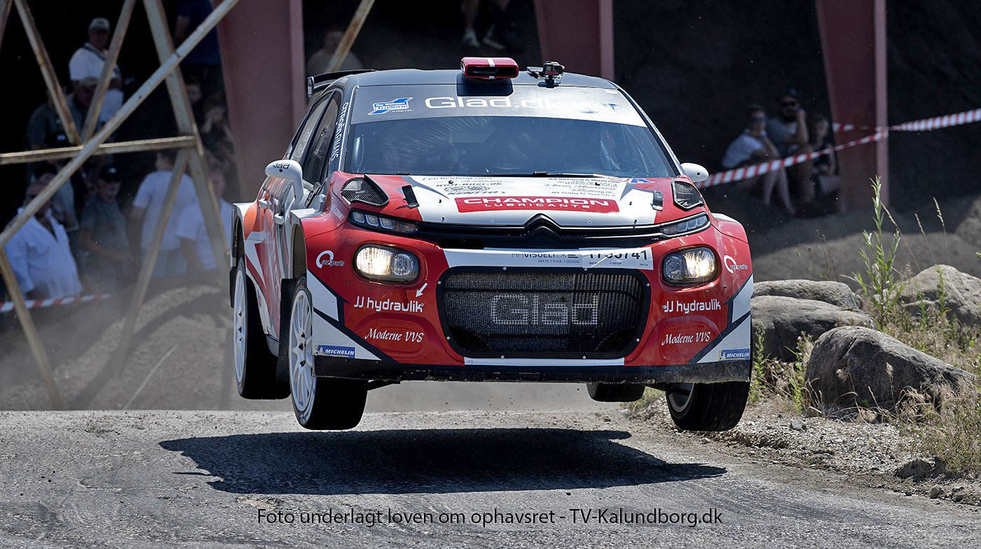 Det bliver hidsige dueller på fire hjul