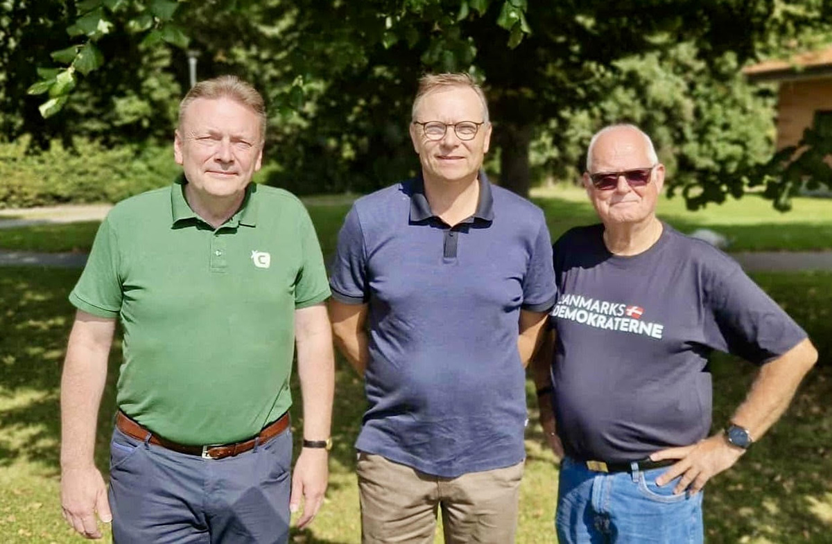 Blå partier indgår valgforbund